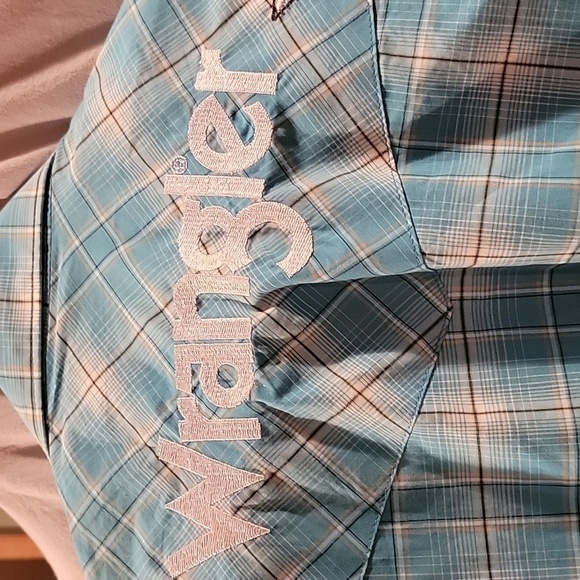 Wrangler® Logo Blue Plaid Long Sleeve Snap Shirt MP1318M - Picture 1 of 10